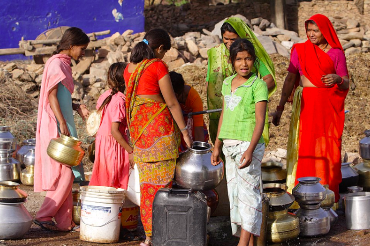 Gender-inclusive sanitation